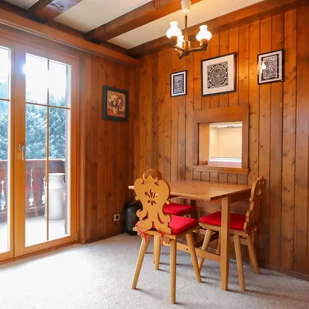 Le Crocus *